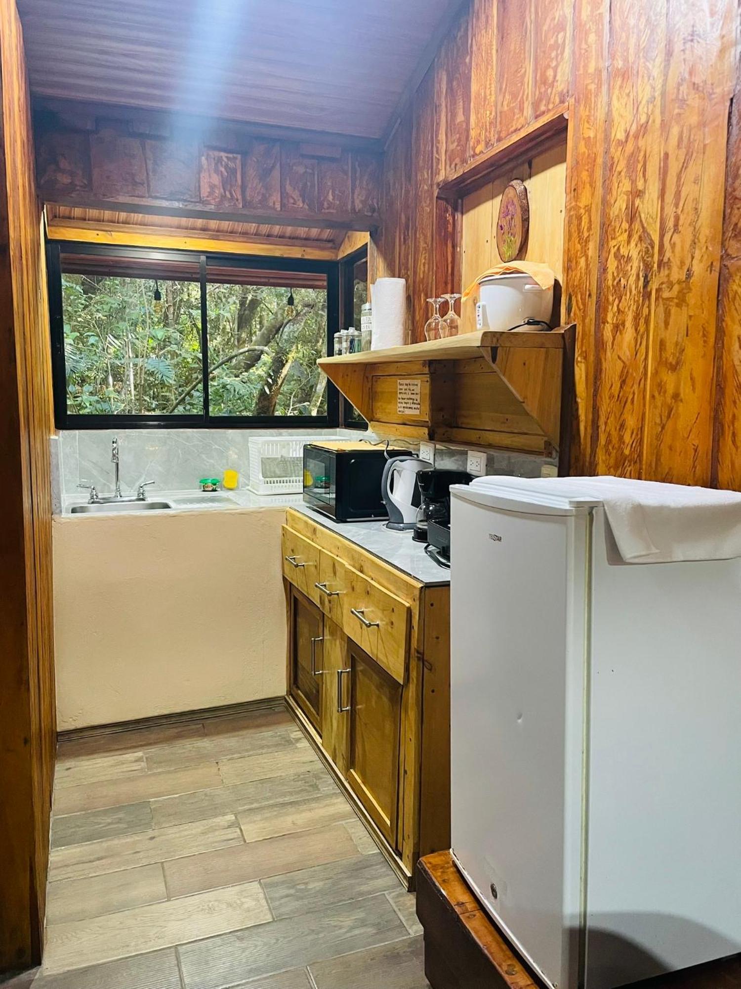 Cabanas La Montana Monteverde Eksteriør bilde