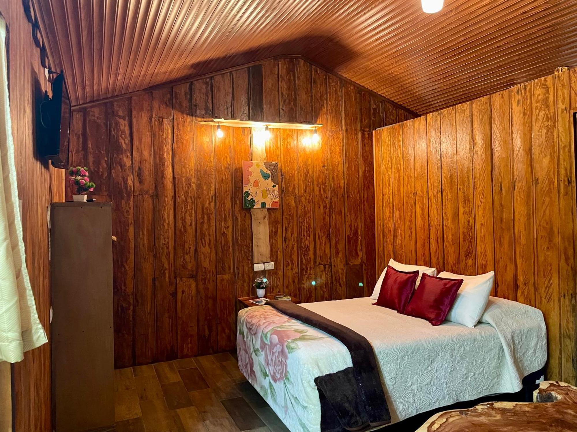 Cabanas La Montana Monteverde Eksteriør bilde